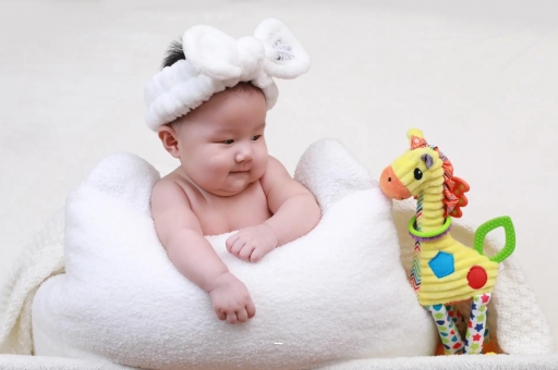 新昌宝宝几个月翻身